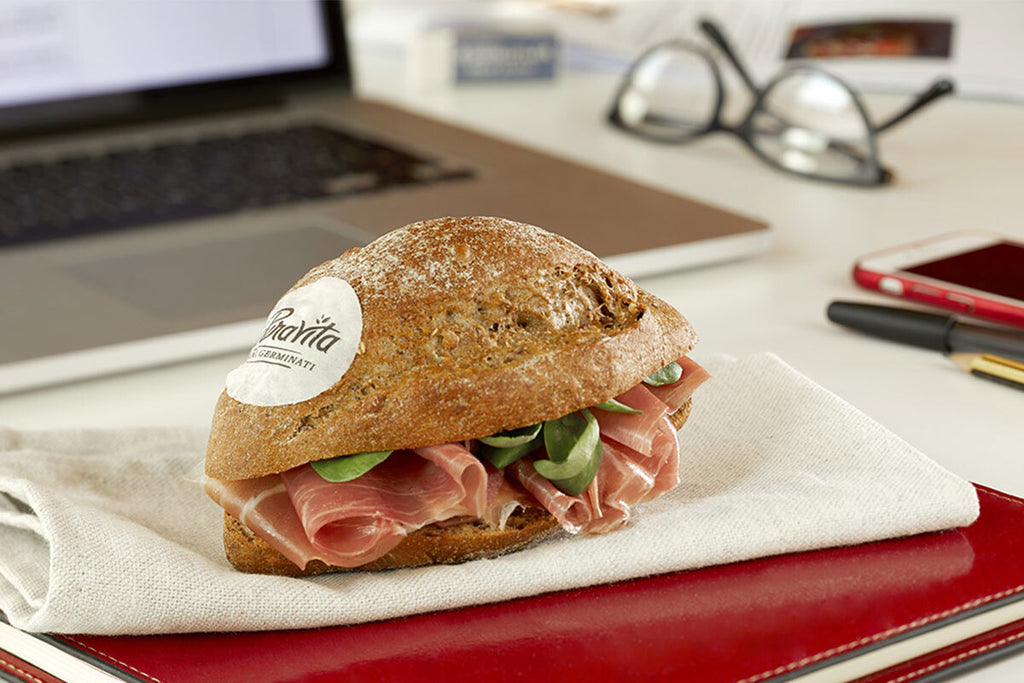 Pane Puravita: fonte di fibre, ricco di proteine e vitamine